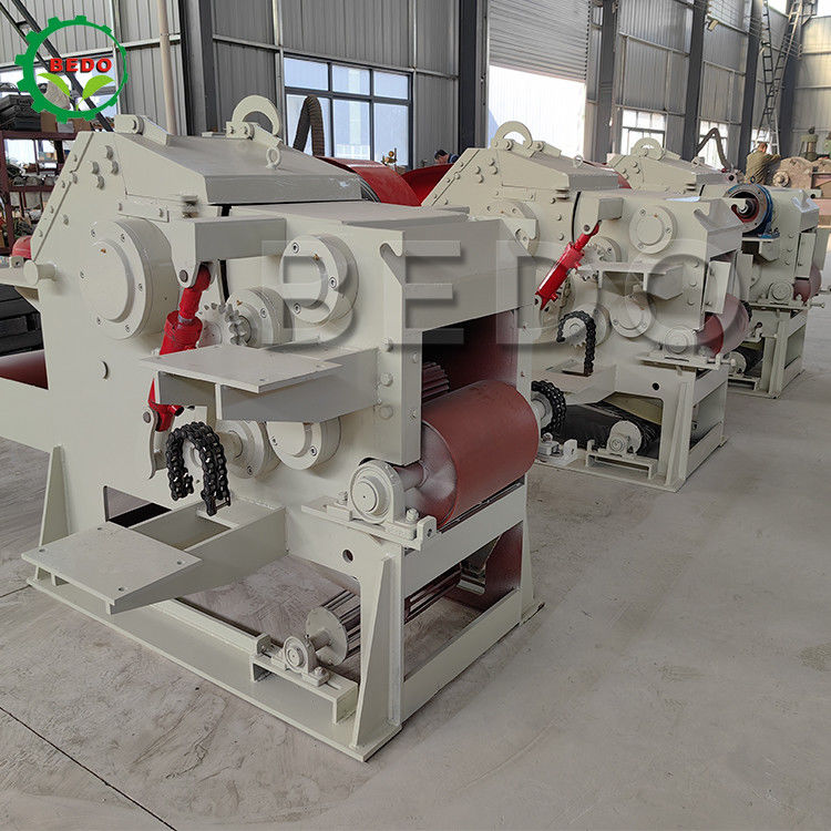 tipo máquina do cilindro de 590rpm 3-5t/h lascar madeira um picador florestal da garantia do ano