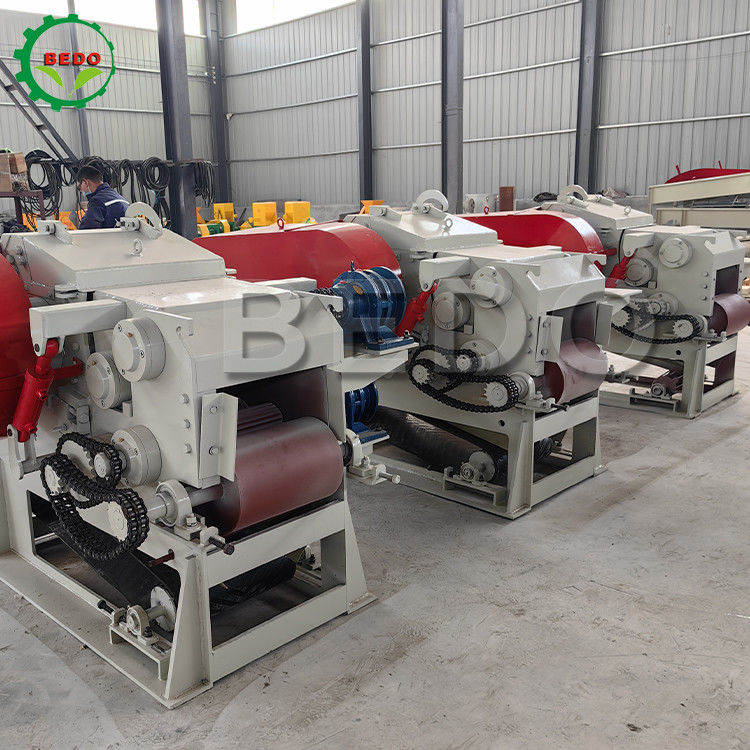tipo máquina do cilindro de 590rpm 3-5t/h lascar madeira um picador florestal da garantia do ano