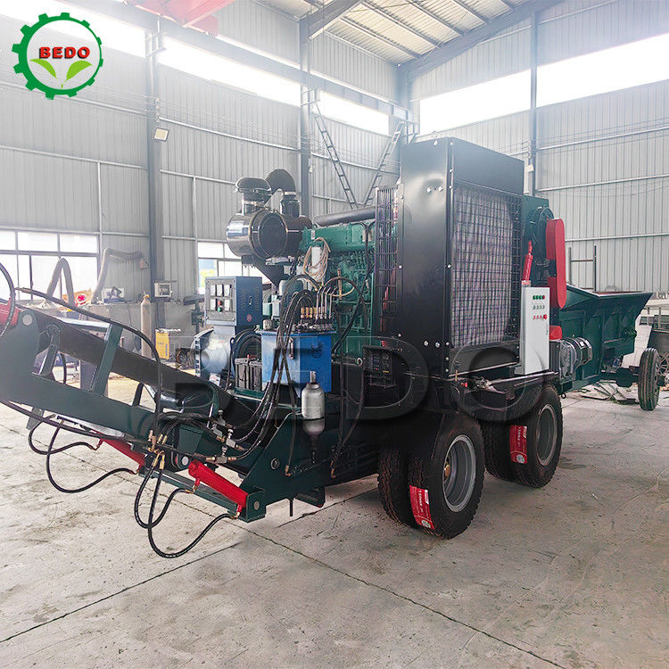 Powerful 10-15t/h Wood Crusher Machine With 10pcs Blade 430hp Diesel Engine