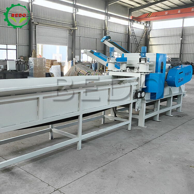 Máquina de Serragem de Madeira de Aço Carbono de Alta Capacidade 4000-8000KG/H com 90KW de Potência para Processamento de Biomassa