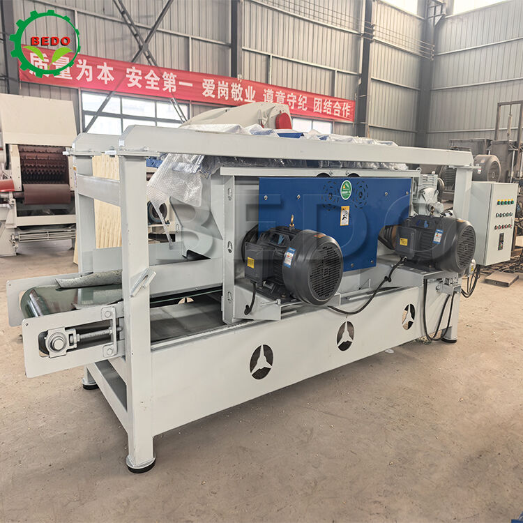 Máquina de corte de madeira de lâminas de aço ligado de 50 Hz 400 kg/h Capacidade Equipamento pesado de trabalhos de madeira