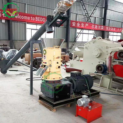 Máquina de fabricação de pellets de madeira de 450 kg Pelletizer 15 kW