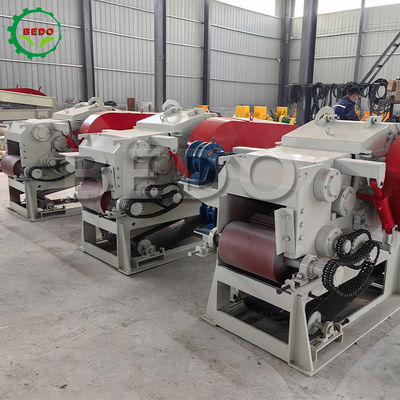 tipo máquina do cilindro de 590rpm 3-5t/h lascar madeira um picador florestal da garantia do ano