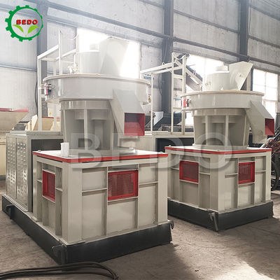 Máquina de pellets de madeira de 380 V 1000 kg/h 2400*1300*1600mm