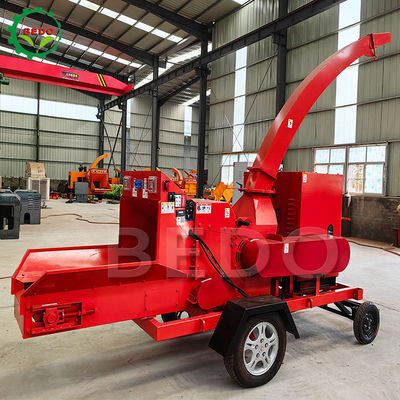 Small Community Forestry Wood Chipper Machine 32HP Diesel Portable Compact for Indonesia Village Cooperative Use