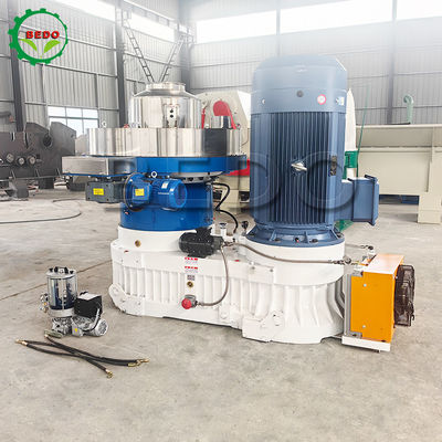 Máquina de pellets de madeira de 1500-2000 kg/h com sistema de controlo PLC de tensão 380V