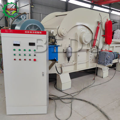 Máquina de trituração de madeira industrial de motor a diesel de potência para 1000MM Largura de feeder