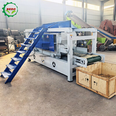 Máquina de corte de madeira de rolos de 125 mm 4kw Potência de funcionamento Tamanho de saída personalizado Equipamento de processamento multi-madeira
